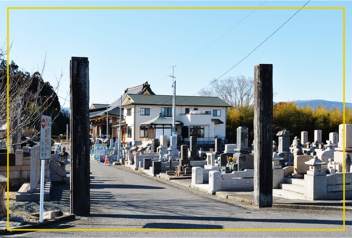 お寺の山門